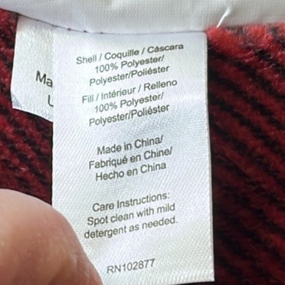 🆕 Peanuts Charlie Brown Chevron Pillow Reversible Plaid 18”x18” Red Black - Picture 4 of 4